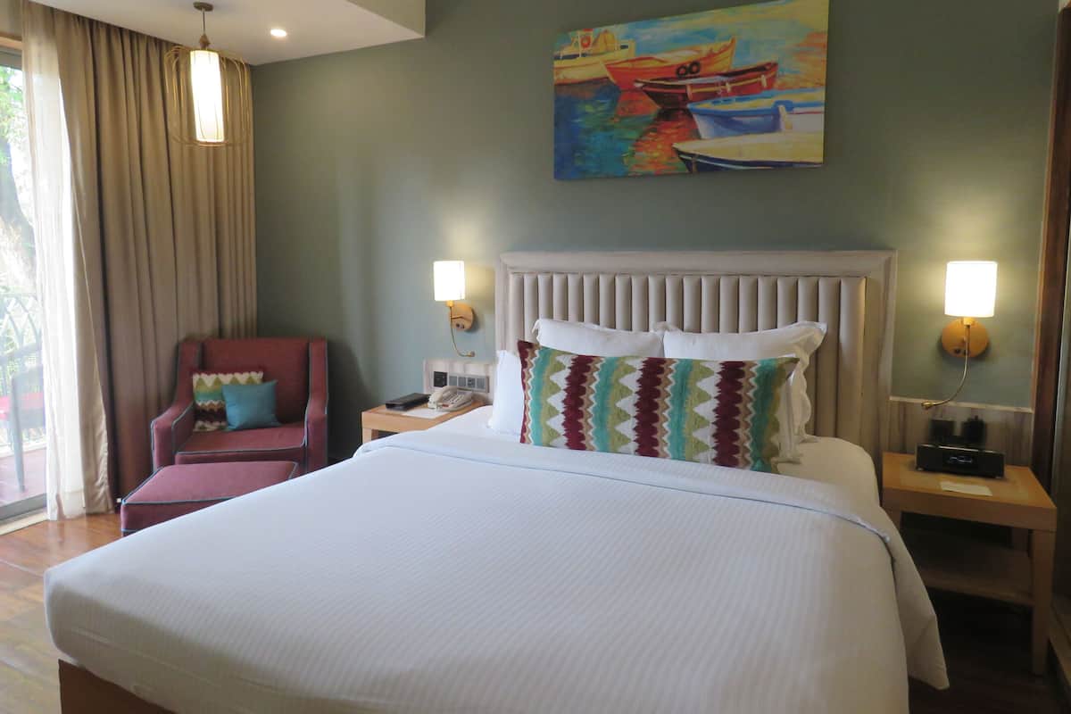1 bedroom, premium bedding, pillowtop beds, minibar