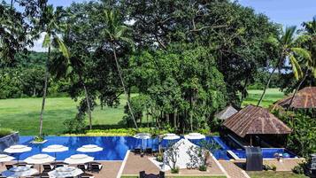 Außenpool, geöffnet von 08:00 Uhr bis 20:00 Uhr, Cabañas (kostenlos)