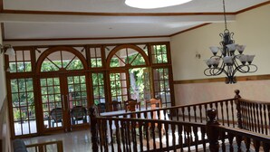 Interior - Casa de Shalom (Ocho Rios)