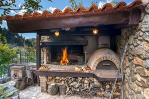 Lux Villa Ifigenia ,in Theriso Village 14 km | Terrace/patio - Ifigenia Luxury Suites and Villas (Chania)