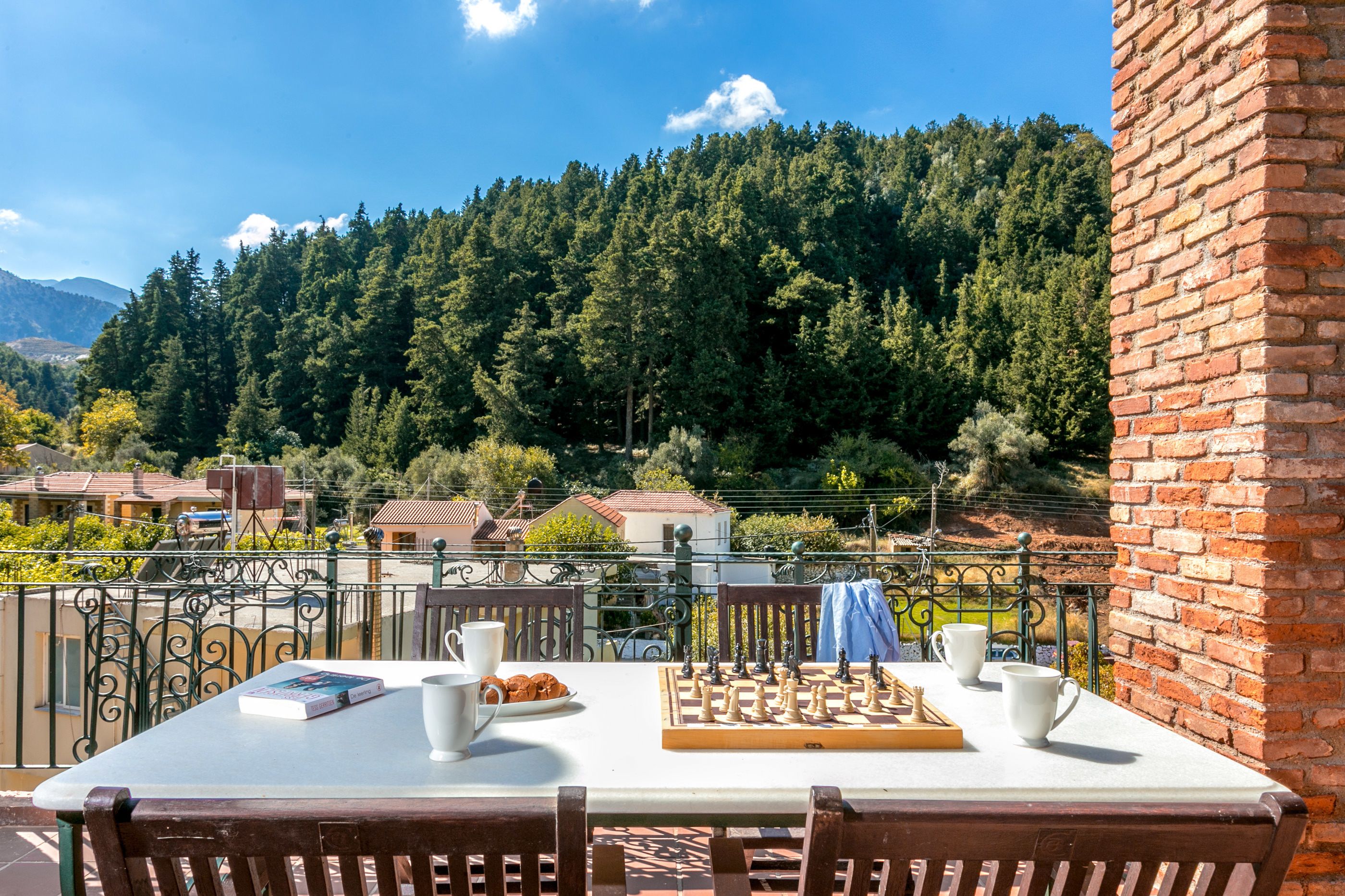 Villa Deluxe (in Theriso Vilage 14 km) | Balcón