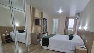 1 habitación, minibar, caja de seguridad en la habitación y escritorio