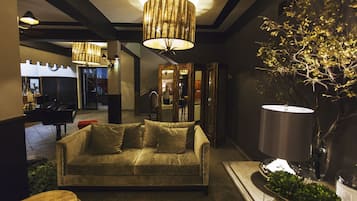Khu tiếp khách ở sảnh