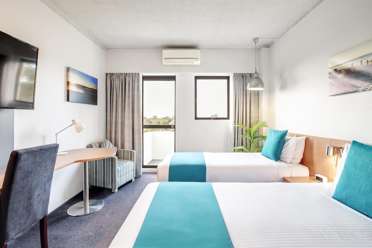 Standard Room, Balcony | 1 bedroom, desk, laptop workspace, iron/ironing board