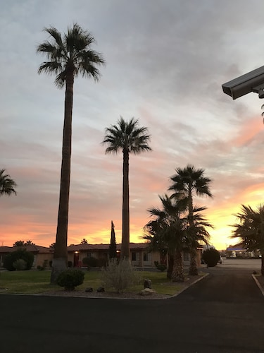 El Rancho Dolores Motel at Joshua Tree National Park