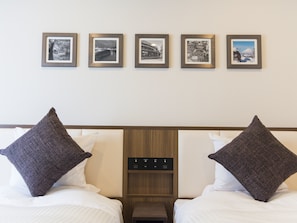 Down duvets, in-room safe, desk, blackout curtains - Hotel Mystays Sapporo Nakajima Park Annex (Sapporo)
