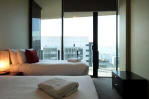 Decoración personalizada, muebles diferentes y escritorio 