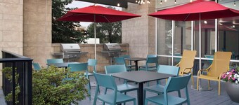 Home2 Suites by Hilton Greensboro Airport, NC