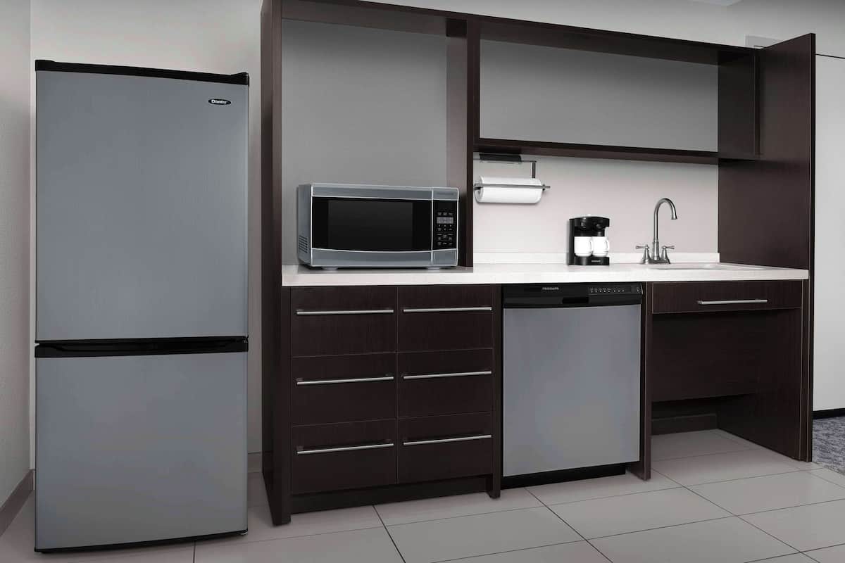 full-sized fridge, coffee/tea maker