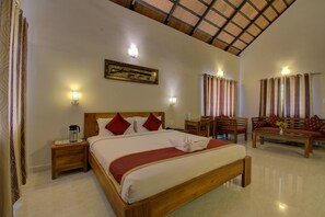 Attic AC Villa | 1 bedroom, premium bedding, Tempur-Pedic beds, minibar - Woodstock Resorts (Madikeri)