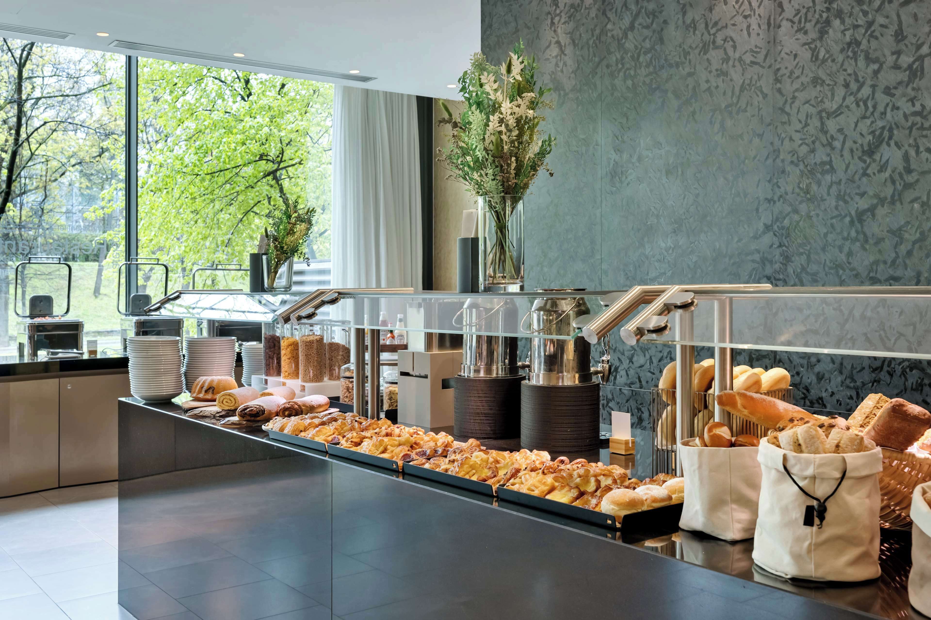 daily buffet breakfast (eur 22 per person)