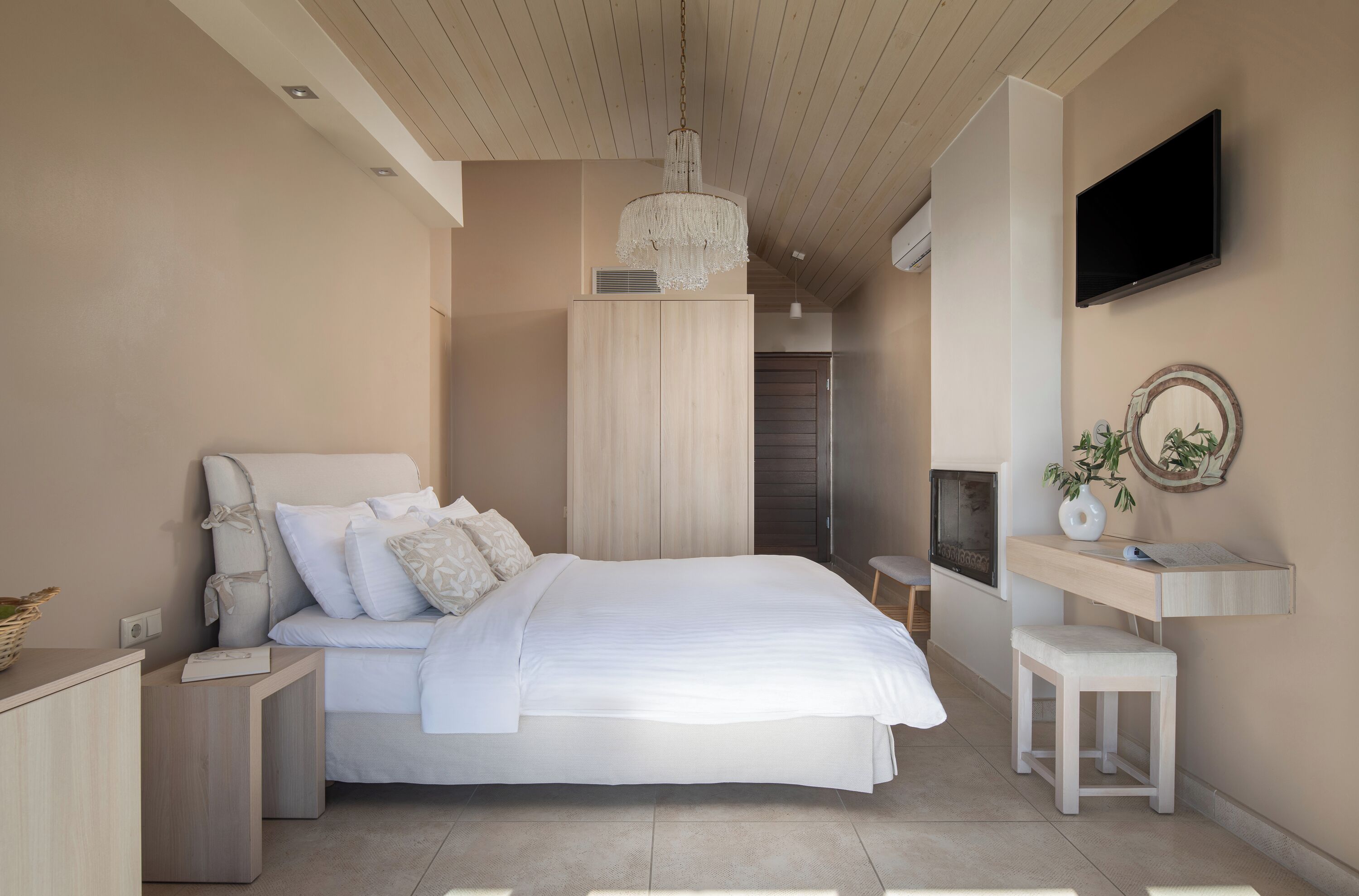 Double Room, Sea View | In-room safe, desk, soundproofing, free WiFi