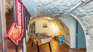 Spielezimmer