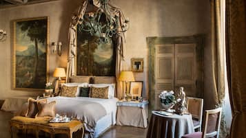 1 habitación, minibar y caja de seguridad en la habitación