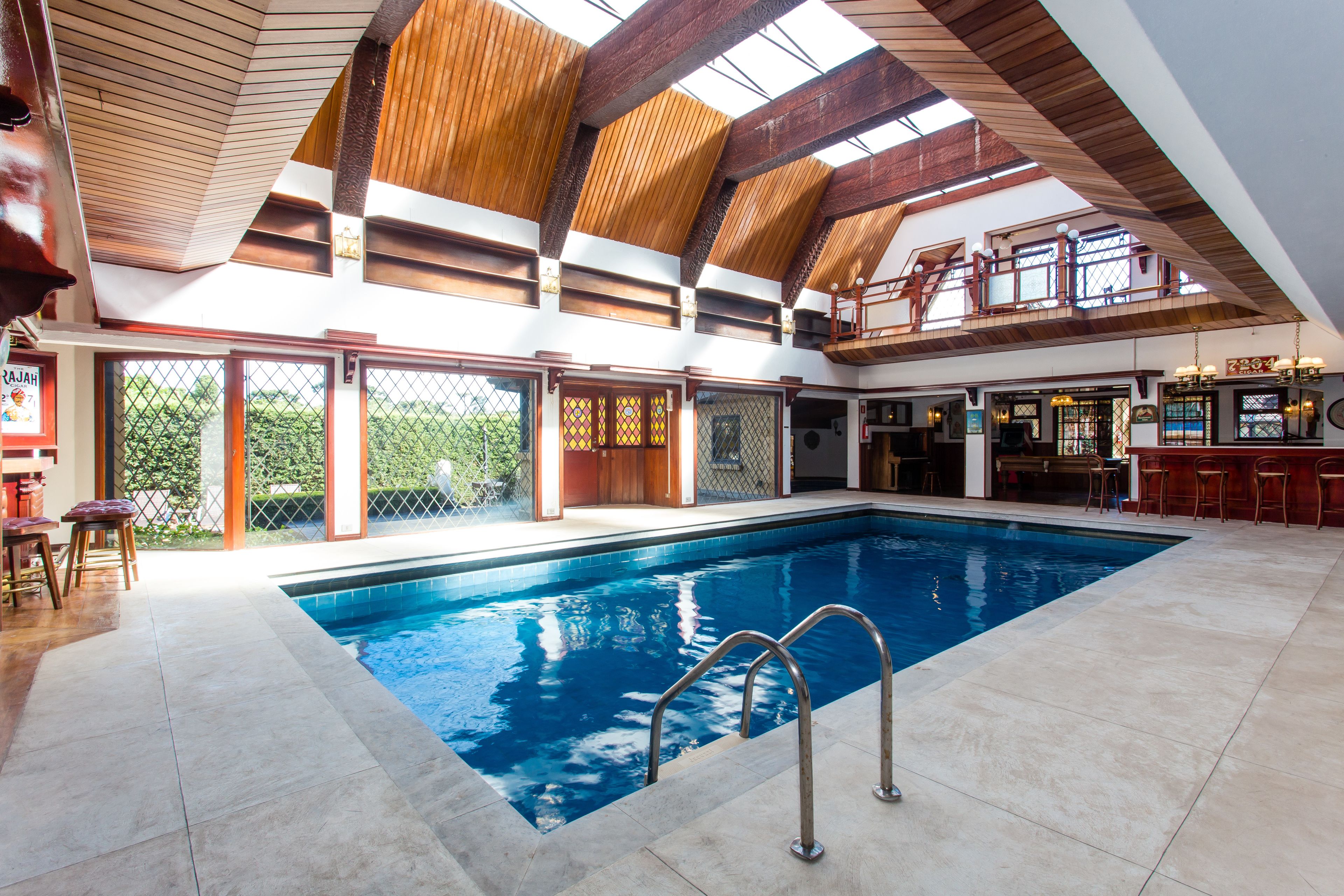 indoor pool, open 10:00 am to 10:00 pm, pool loungers