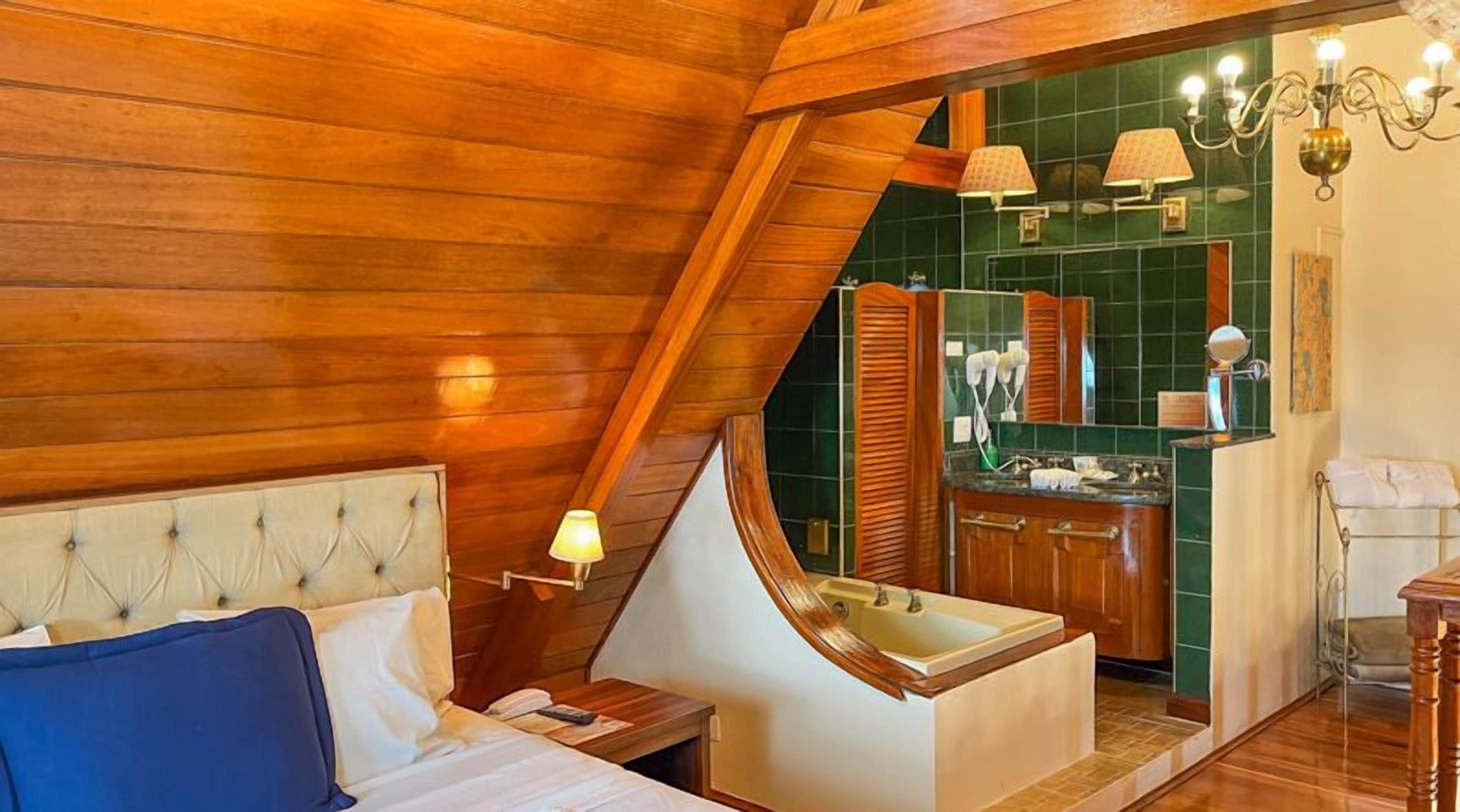 Photo - Hotel Castelo Nacional Inn Campos do Jordão