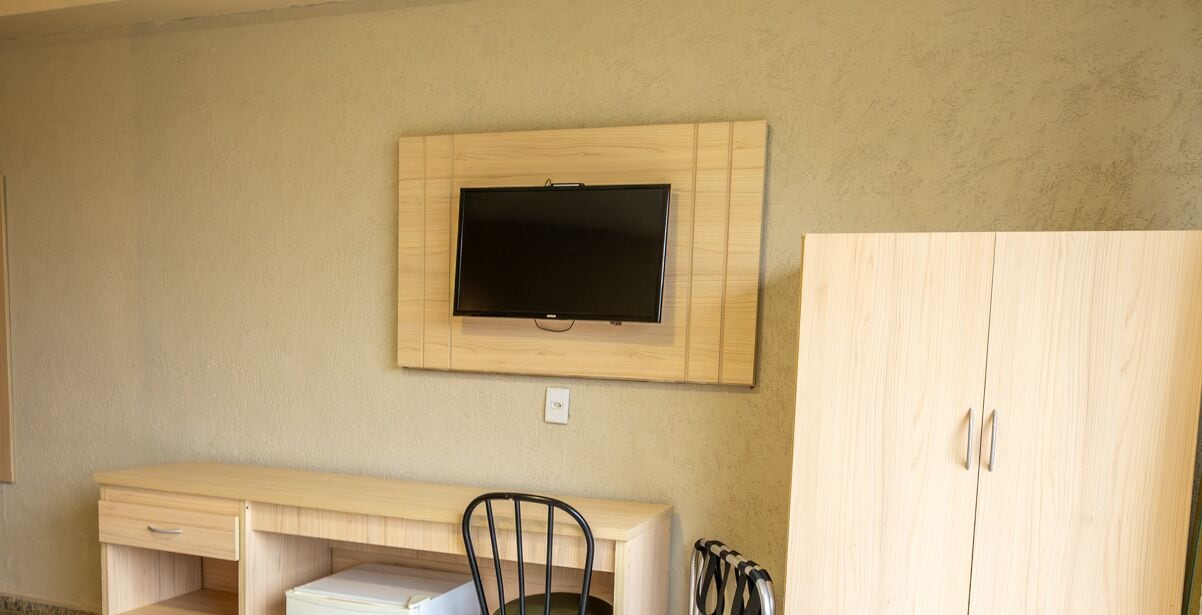 basic room | 1 bedroom, minibar, blackout curtains, free cots/infant beds