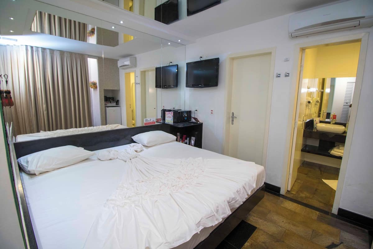 Standard Double Room | Bar mini, cadar katil