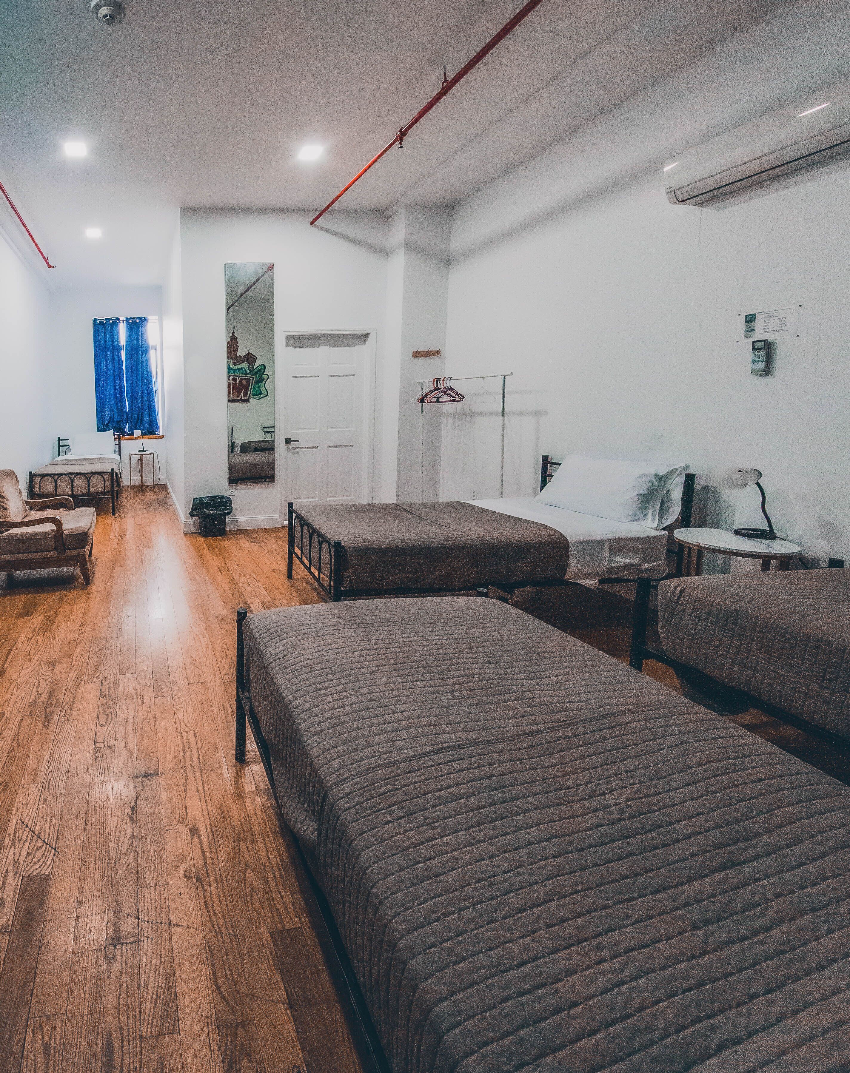 Foto - NY Moore Hostel