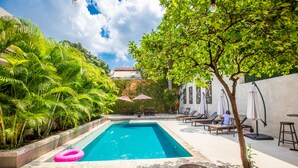 Unclassified image, 5 of 42, button - La Lorraine Boutique Hotel (Petionville)