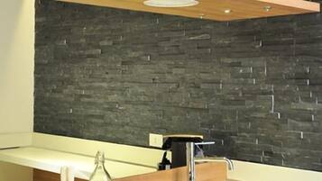 TV LCD, film pay-per-view