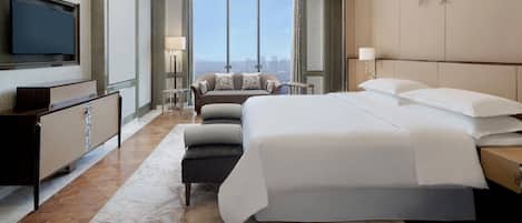 Presidential-Suite, 1 King-Bett, Seeblick | Hochwertige Bettwaren, Zimmersafe, Schreibtisch, schallisolierte Zimmer