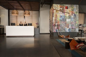 Lobby - Hôtel Alt Montréal (Montreal)