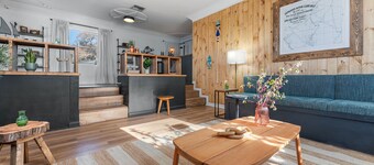 Suwannee Gables Motel and Marina