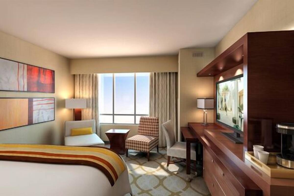 premium bedding, in-room safe, desk, blackout curtains