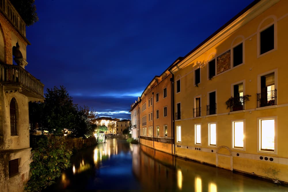 Hotel Due Leoni