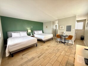 Studio | Skrivebord og wi-fi (inkludert)