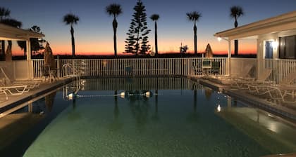 iBeach Resort