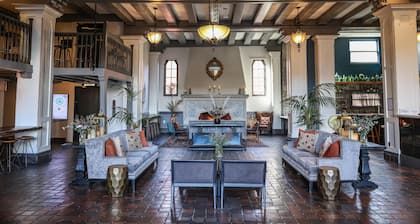 Hotel Petaluma, Tapestry Collection by Hilton