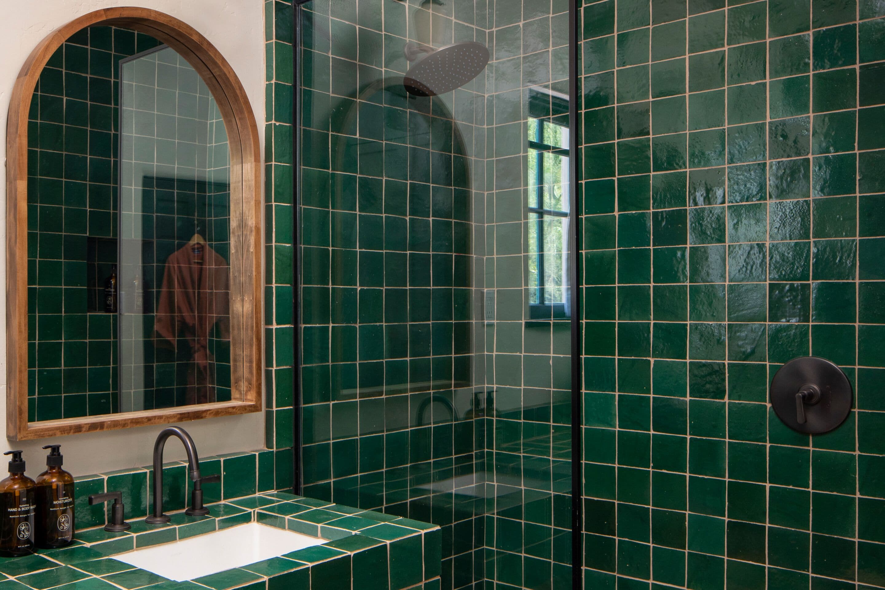 large studio | bathroom | designer toiletries, hair dryer, bathrobes, towels