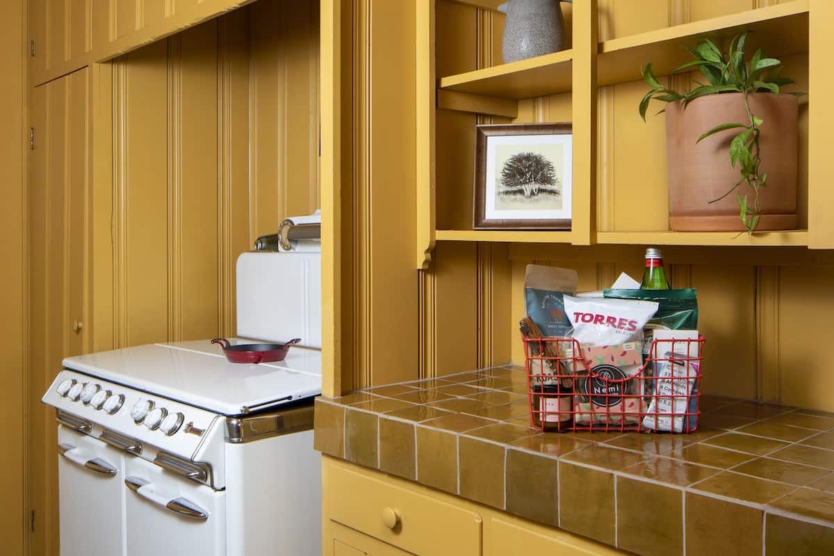 winter's house | private kitchen