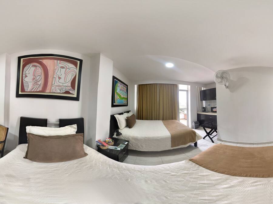 Premium bedding, free minibar items, individually furnished, desk