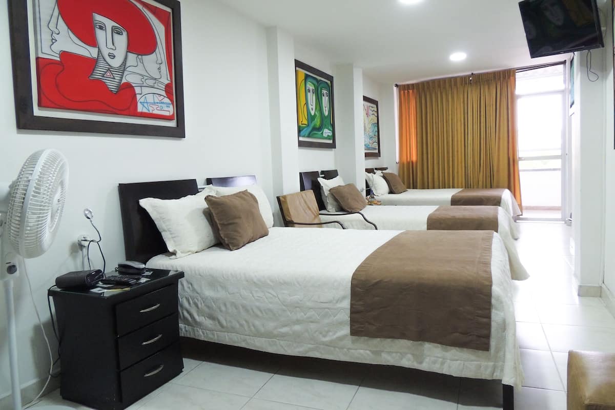 Premium bedding, free minibar items, individually furnished, desk
