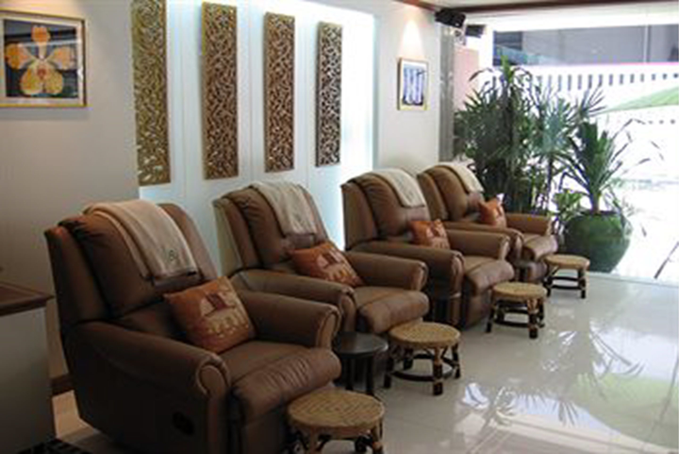 Photo - Wall Street Inn, Bangkok