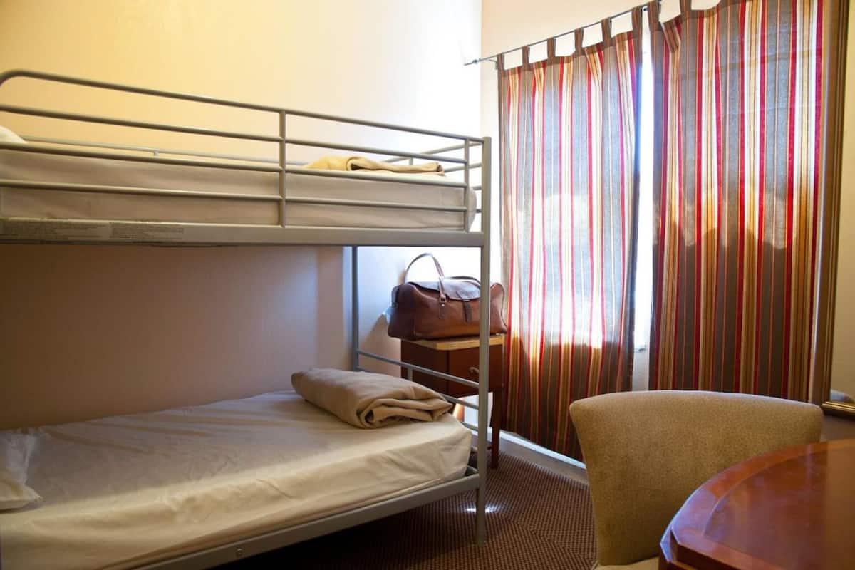In-room safe, iron/ironing board, free WiFi