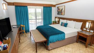 Minibar, coffres-forts dans les chambres, décoration personnalisée