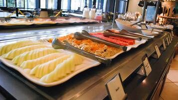 Tägliches inbegriffenes Frühstücksbuffet