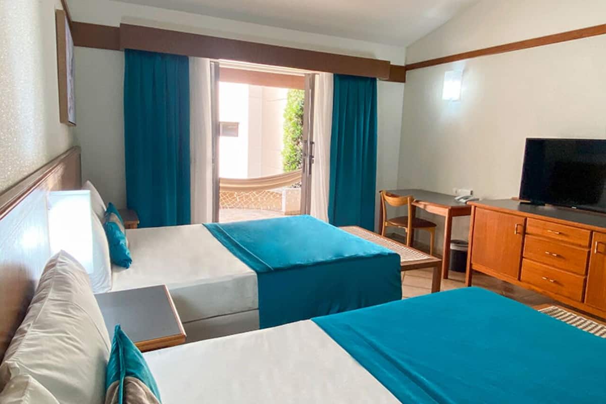Quarto superior, 2 camas de casal 1111 | Minibar, una cassaforte in camera, con stile personalizzato