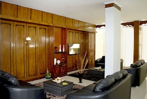 Sala de estar en el lobby