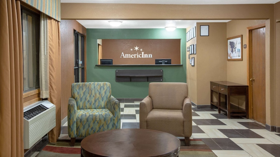 AmericInn by Wyndham Council Bluffs