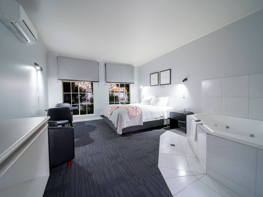 In-room safe, desk, laptop workspace, blackout curtains