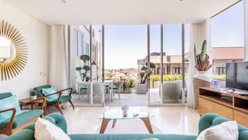 2 Bedroom Apartment | Living area | 40-inch LCD TV with satellite channels, TV