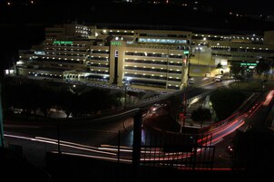 ด้านหน้าที่พัก - ตอนเย็น/กลางคืน