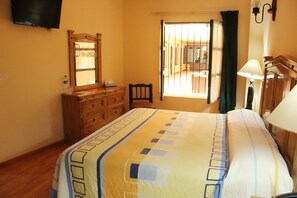 Standard Double Room | View from room - Hotel Mesón de la Merced (Zacatecas)