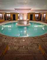 Una piscina techada