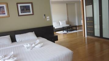 Junior suite (Mountain View Junior Suite) | Verduisterende gordijnen, gratis babybedden, extra bedden, gratis wifi
